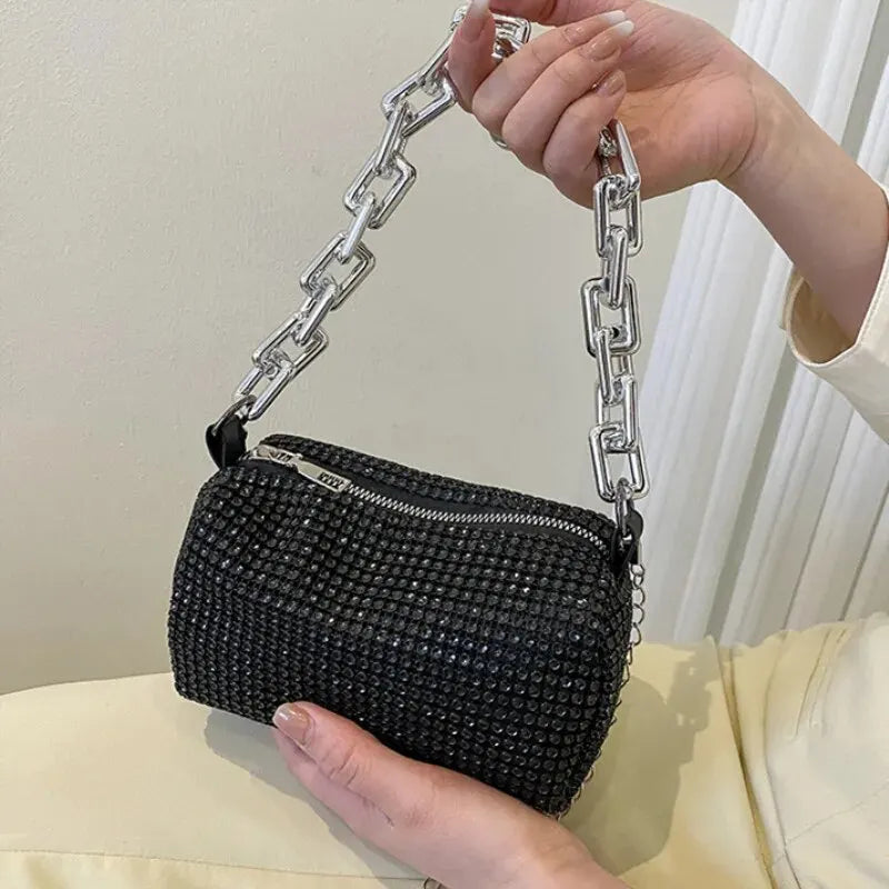 Bolso Cubo con Pedrería y Cadena Brillante – Mini Cartera Cruzada para Mujer